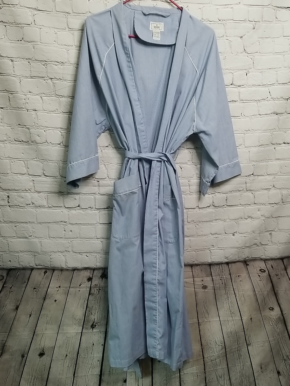 Bill Blass mens Vintage Seersucker bath robe two front pockets GUC